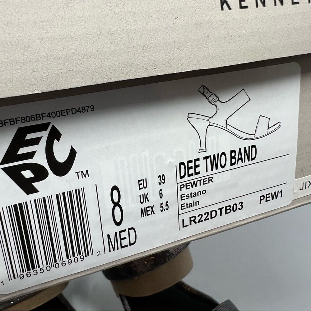Kenneth Cole Dee Sandals - Picture 8 of 9